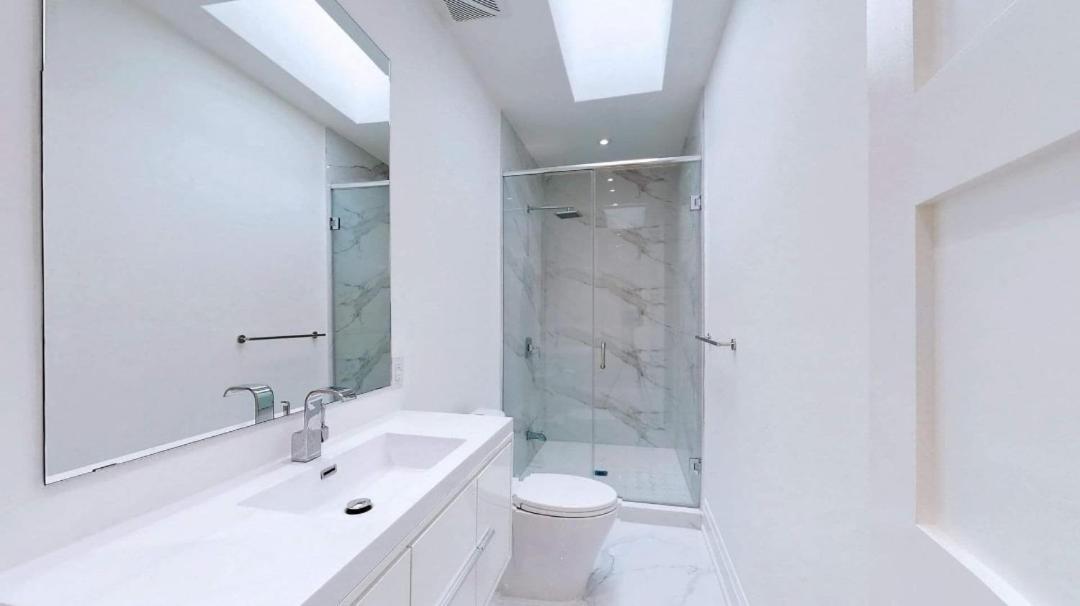 Executive Room In Toronto Next To Yorkdale Shopping Centre Luaran gambar